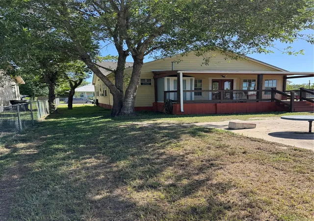 Homes for sale in Cuero, TX | 602/606 E Clayton St, Cuero, TX 77954 | MLS# 49465011