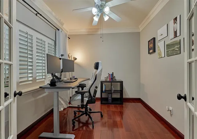 Photo 3 of Single family home for sale at 19 E Sundance Cir, Spring, TX 77382 | MLS# 28219220 | Listing updated on 2026-08-31