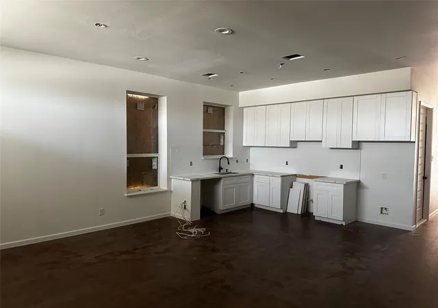 Photo 3 of Single family home for sale at 4605 Clover St, Houston, TX 77051 | MLS# 53263478 | Listing updated on 2026-05-04