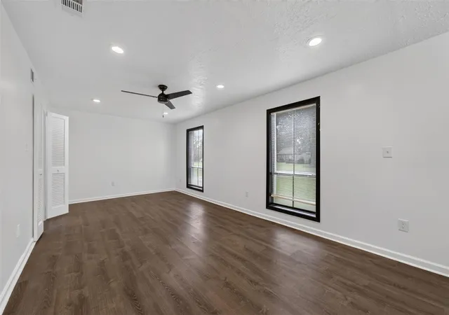 3rd image of 13918 Wickersham Ln, Houston, TX 77077 | MLS# 64901308