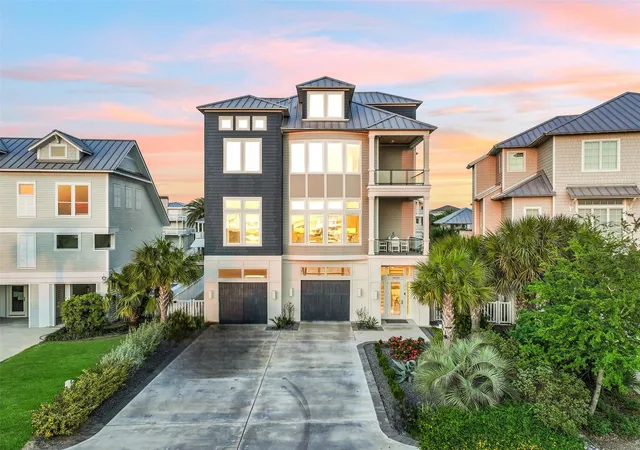 Photo 2 of Single family home for sale at 3430 Treasure Cir, Galveston, TX 77554 | MLS# 65048300 | Listing updated on 2026-07-27