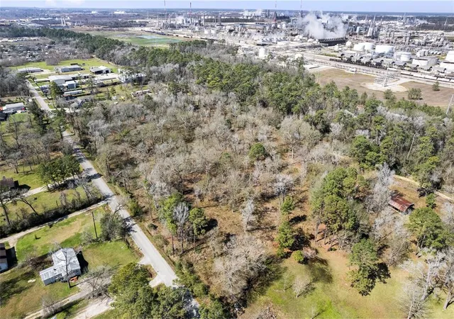 12th image of 16725 Shady Ln, Channelview, TX 77530 | MLS# 45642485