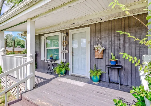 3rd image of 2970 S Major Dr S, Beaumont, TX 77707 | MLS# 77188246