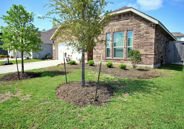1st image of 13711 Arcadia Creek Ln, Rosharon, TX 77583 | MLS# 30188619