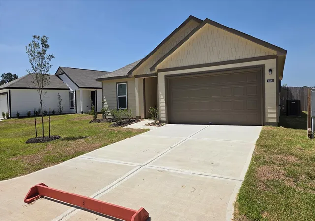 3rd image of 10481 Sugar Mill Dr, Conroe, TX 77306 | MLS# 90143839