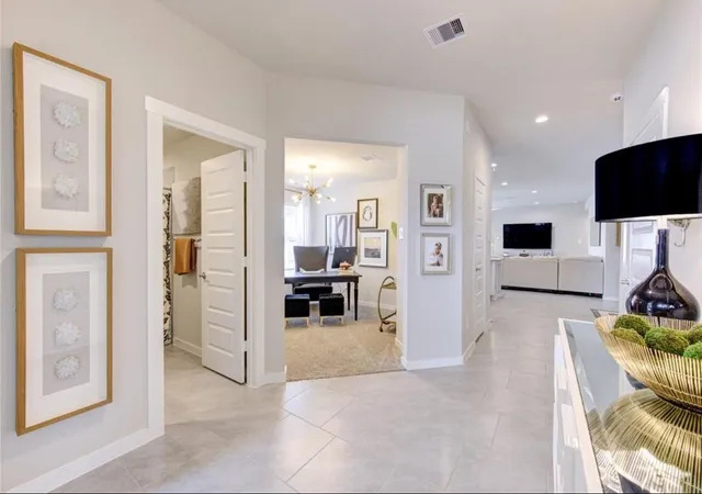 Photo 3 of Single family home for sale at 29322 Hoelzen Holw Dr, Katy, TX 77494 | MLS# 12049413 | Listing updated on 2026-08-19