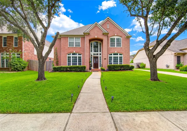 1st image of 5911 Canyon Brook Ct, Sugar Land, TX 77479 | MLS# 52923064