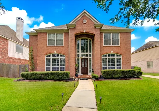 4th image of 5911 Canyon Brook Ct, Sugar Land, TX 77479 | MLS# 52923064