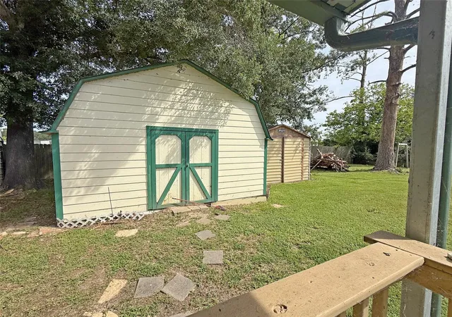 33rd image of 51 E Oakridge Dr, Point Blank, TX 77364 | MLS# 3249031