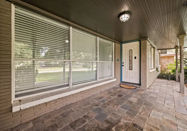 Photo 3 of Single family home for sale at 5018 Willowbend Blvd, Houston, TX 77035 | MLS# 4439863 | Listing updated on 2026-07-31