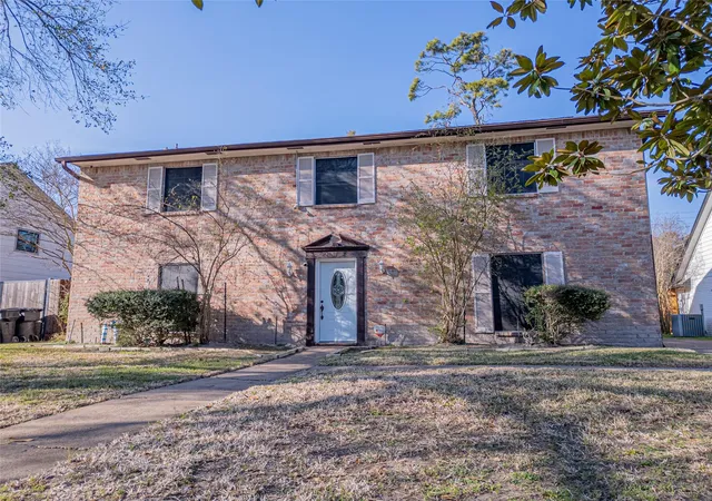 Photo 2 of Single family home for sale at 4906 Droddy St, Houston, TX 77091 | MLS# 10641234 | Listing updated on 2026-09-15