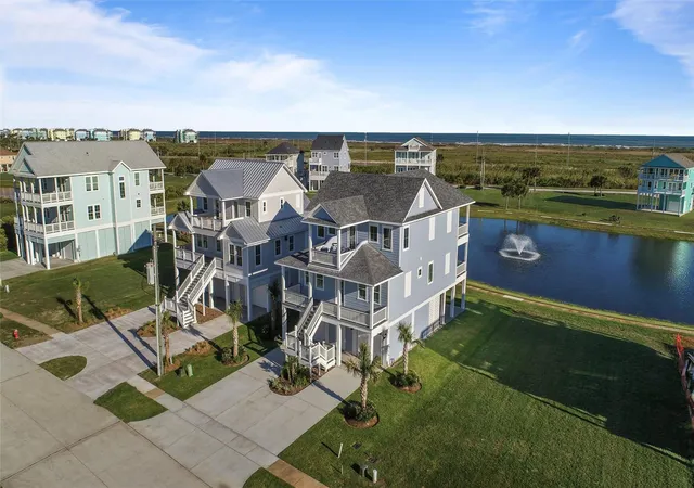 3rd image of 26823 Bay Water Dr, Galveston, TX 77554 | MLS# 6801003