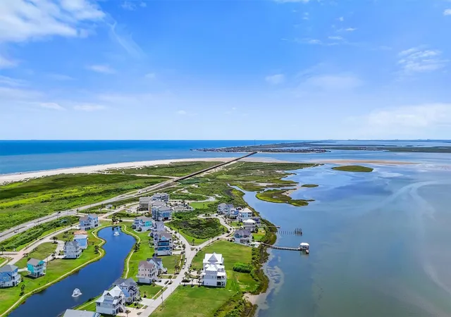 50th image of 26823 Bay Water Dr, Galveston, TX 77554 | MLS# 6801003