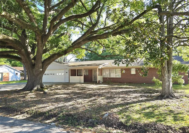 Photo 39 of Single family home for sale at 607 S Main St, Dayton, TX 77535 | MLS# 63253820 | Listing updated on 2026-09-12