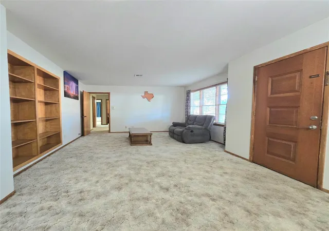 Photo 4 of Single family home for sale at 607 S Main St, Dayton, TX 77535 | MLS# 63253820 | Listing updated on 2026-09-12