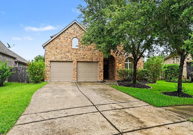 Photo 2 of Single family home for sale at 6006 Logstone Dr, Richmond, TX 77407 | MLS# 31092417 | Listing updated on 2026-09-03