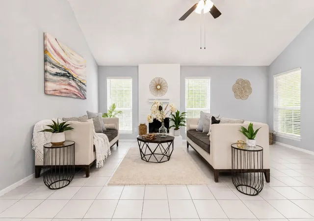 Photo 5 of Single family home for sale at 14119 Clear Forest Dr, Sugar Land, TX 77498 | MLS# 98920776 | Listing updated on 2026-08-20