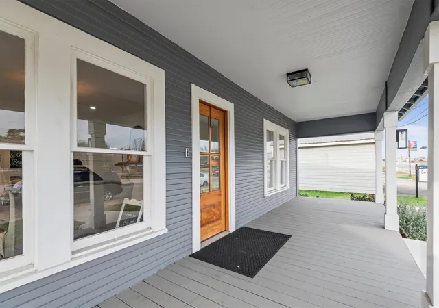 Photo 3 of Single family home for sale at 119 Magnolia Blvd, Magnolia, TX 77355 | MLS# 77892168 | Listing updated on 2026-10-03