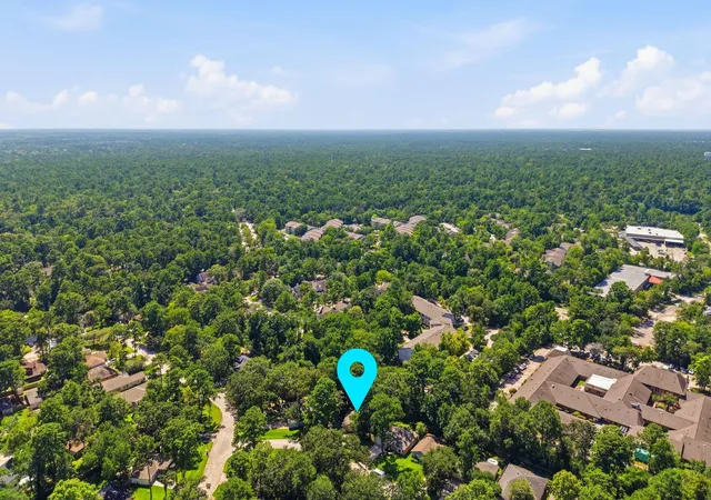 Photo 29 of Sale Pending at 5 W Bigelow Oak Ct, Spring, TX 77381 | MLS# 40976613 | Listing updated on 2026-09-13