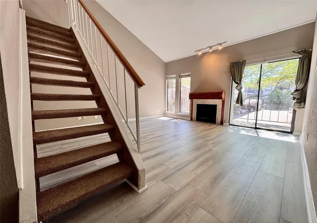3rd image of 10811 Richmond Ave #54, Houston, TX 77042 | MLS# 11217362