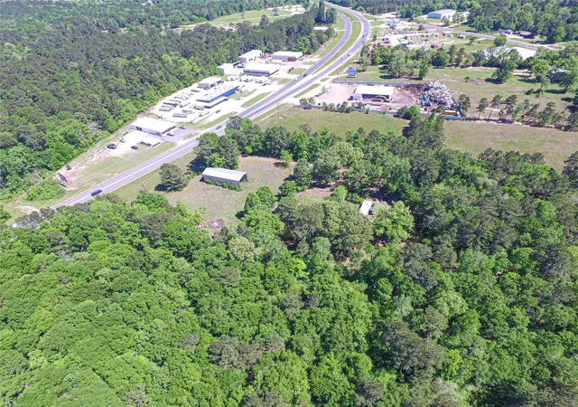 4th image of 5855 Us Hwy 190 W, Livingston, TX 77351 | MLS# 81600384