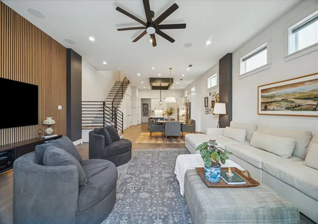 Photo 1 of Single family home for sale at 1311 Laird St, Houston, TX 77008 | MLS# 24641933 | Listing updated on 2026-09-12