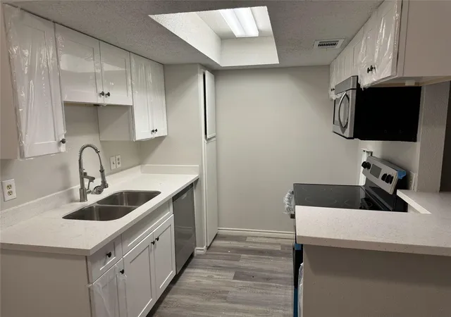 Photo 3 of Condo for sale at 7402 Alabonson Rd #309, Houston, TX 77088 | MLS# 25141970 | Listing updated on 2026-07-24