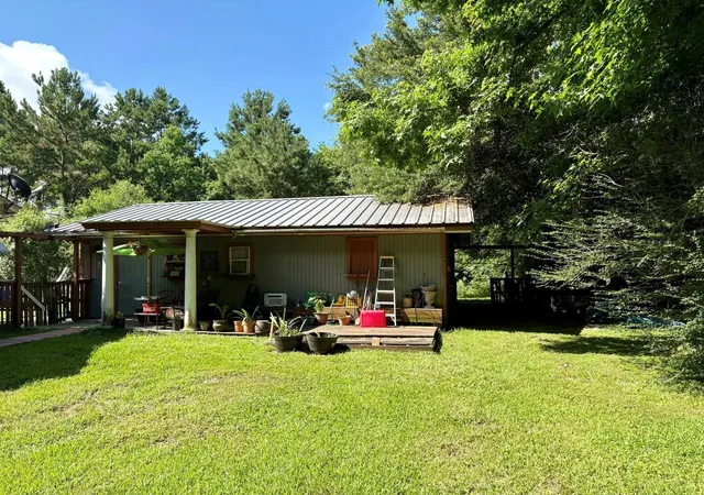 4th image of 8907 Tulane Rd, Orange, TX 77630 | MLS# 46005652