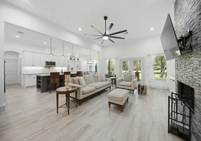 Photo 4 of Single family home for sale at 308 Pinehurst Dr, New Ulm, TX 78950 | MLS# 94810089 | Listing updated on 2026-08-21