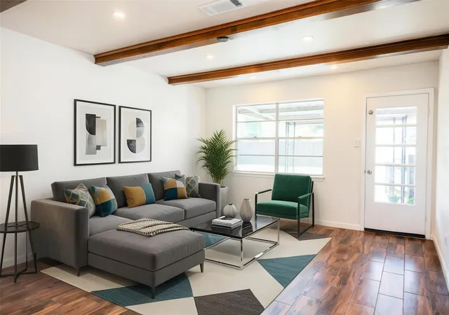 Photo 2 of Sale Pending at 9011 Grape St, Houston, TX 77036 | MLS# 59458632 | Listing updated on 2026-09-23