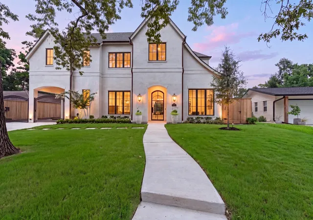 Photo 1 of Sale Pending at 8412 Lofland Dr, Houston, TX 77055 | MLS# 37211893 | Listing updated on 2026-09-13