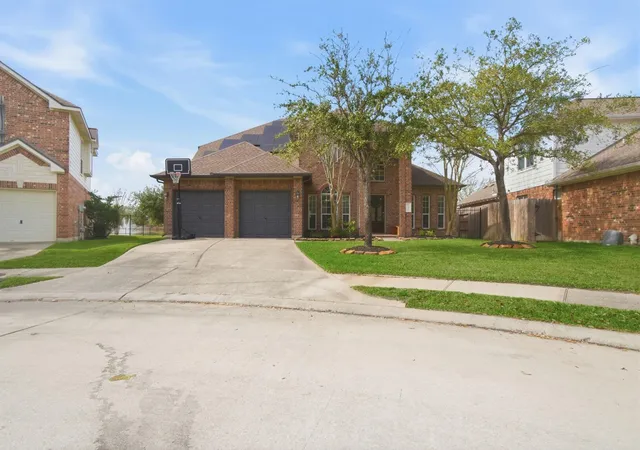 Photo 3 of Single family home for sale at 29911 Adobe Fls Dr, Spring, TX 77386 | MLS# 60820252 | Listing updated on 2026-08-31