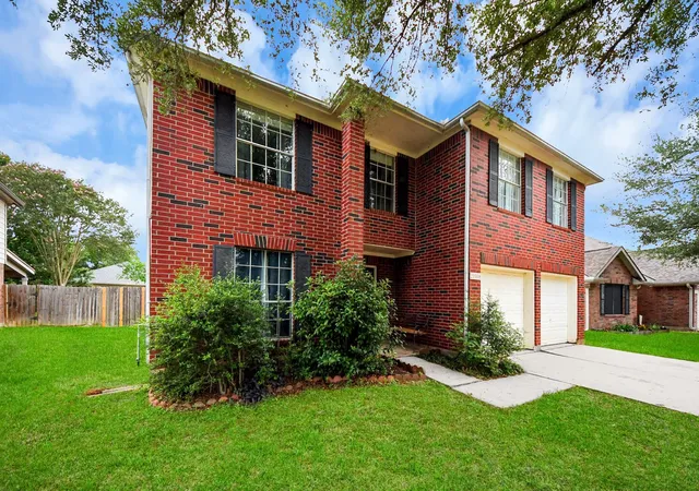 Photo 3 of Single family home for sale at 21018 Crk Edge Ct, Katy, TX 77449 | MLS# 22205379 | Listing updated on 2026-06-02