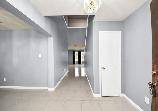 Photo 4 of Single family home for sale at 21018 Crk Edge Ct, Katy, TX 77449 | MLS# 22205379 | Listing updated on 2026-06-02