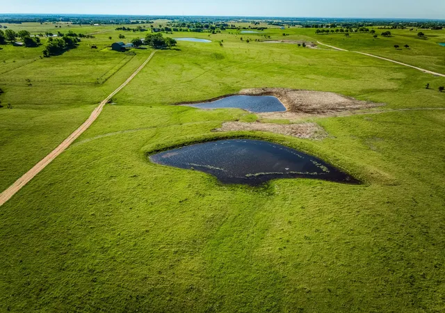 Homes for sale in Burton, TX | 5005 Fuchs Rd, Burton, TX 77835 | MLS# 94772688