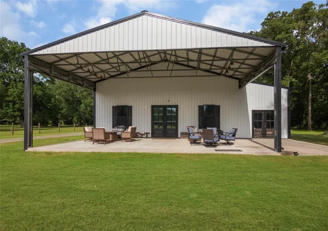 1st image of 79 E Pine Dr, Huffman, TX 77336 | MLS# 94707829