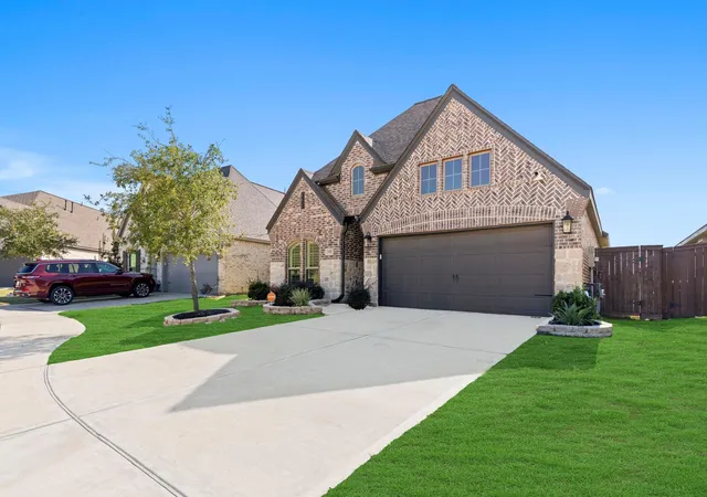 Photo 3 of Single family home for sale at 24011 Dabbling Duck Trl, Katy, TX 77493 | MLS# 22635927 | Listing updated on 2026-09-12