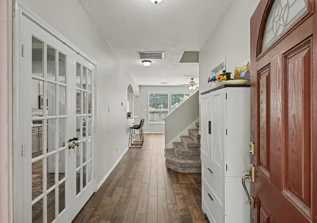2nd image of 31535 Crestwood Park, Conroe, TX 77385 | MLS# 74746490