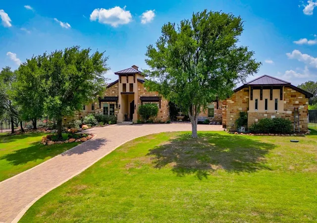 Photo 1 of Single family home for sale at 143 Westgate Loop, Horseshoe Bay, TX 78657 | MLS# 90238402 | Listing updated on 2026-09-01