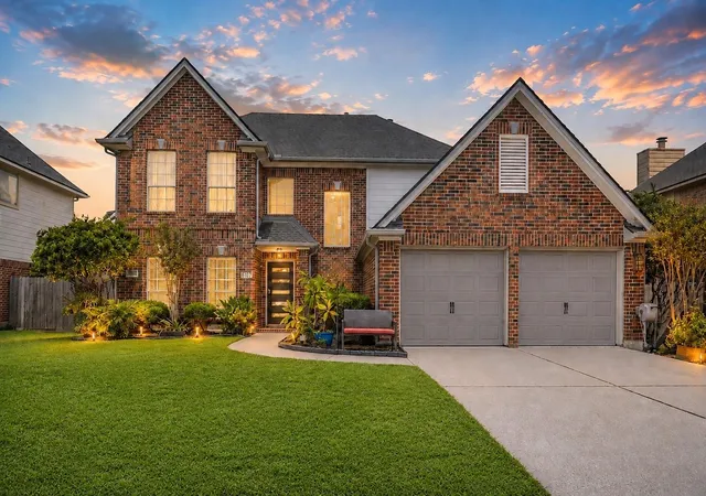 1st image of 5107 Brett Dr, Pearland, TX 77584 | MLS# 16498048