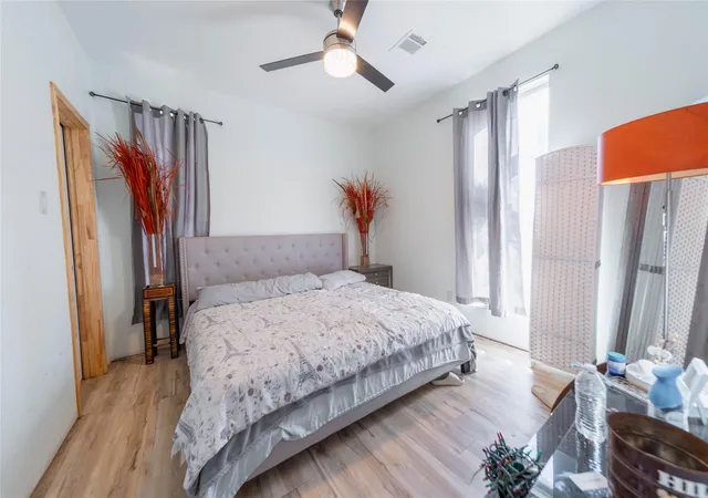 4th image of 11 Seth Blvd, Cleveland, TX 77328 | MLS# 59435706