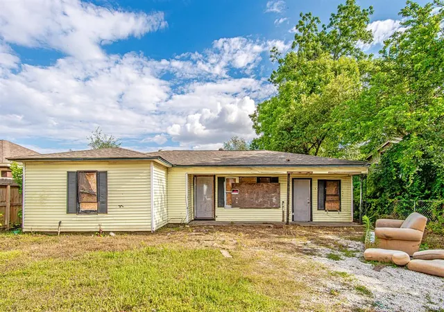 6th image of 8022 Talton St, Houston, TX 77028 | MLS# 85597709