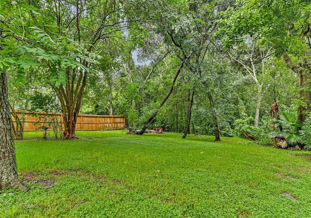28th image of 115 Lazy Hollow Dr, League City, TX 77573 | MLS# 39649805