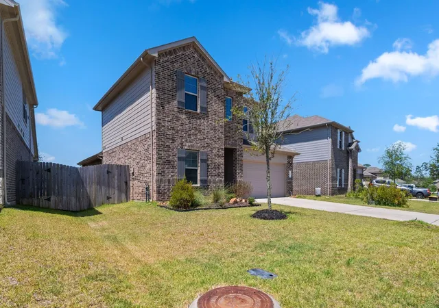 Photo 2 of Single family home for sale at 15013 Eastern Wood Rd, Magnolia, TX 77354 | MLS# 46334506 | Listing updated on 2026-08-06