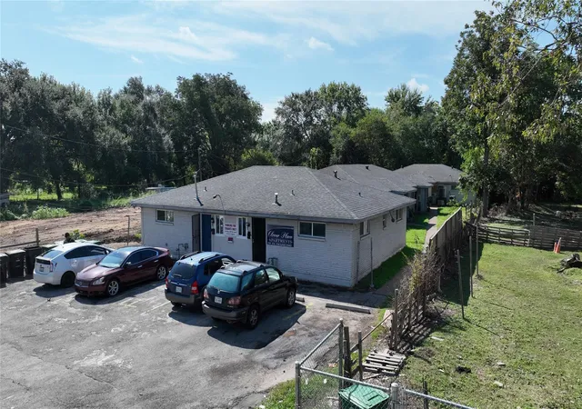 1st image of 5122 Clover St St, Houston, TX 77033 | MLS# 94224968