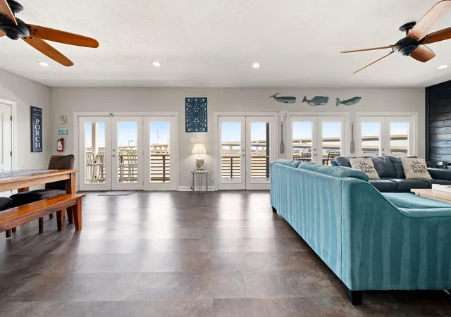 5th image of 814 Hall Ave, Seabrook, TX 77586 | MLS# 38789769
