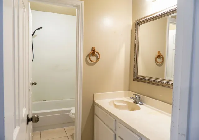 Photo 4 of Single family home for sale at 16307 Ember Hollow Ln, Missouri City, TX 77498 | MLS# 26841639 | Listing updated on 2026-10-06