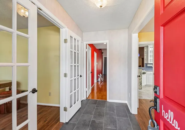 Photo 3 of Sale Pending at 9030 Smokehollow Dr, Houston, TX 77064 | MLS# 39427316 | Listing updated on 2026-09-16