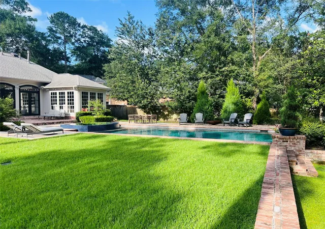 1st image of 51 N Wooded Brook Cir, Spring, TX 77382 | MLS# 89141584