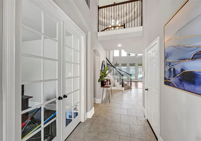 Photo 3 of Sale Pending at 4315 Walden Terrace Ln, Humble, TX 77396 | MLS# 91630467 | Listing updated on 2026-09-08